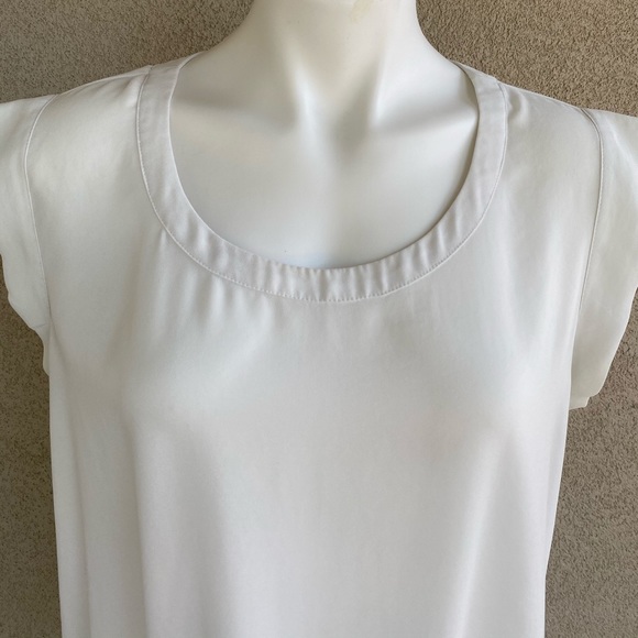 Ivory Pleated Accent Sleeveless Work Blouse - Picture 3 of 6